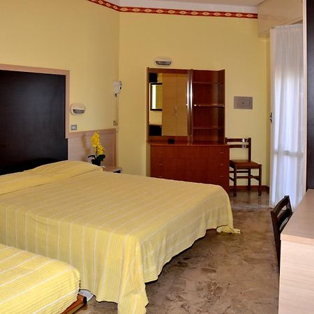Hotel Marco Polo Bellaria-Igea Marina Pokój zdjęcie